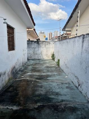 OPORTUNIDADE: Casa com 3 quartos s/ 1 suite, Bairro dos Estados, Joao Pessoa