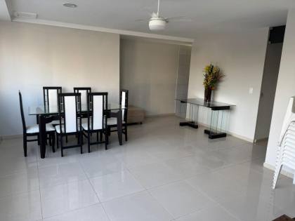 Apartamento 2 quartos com vista para o mar para locação em Manaíra!