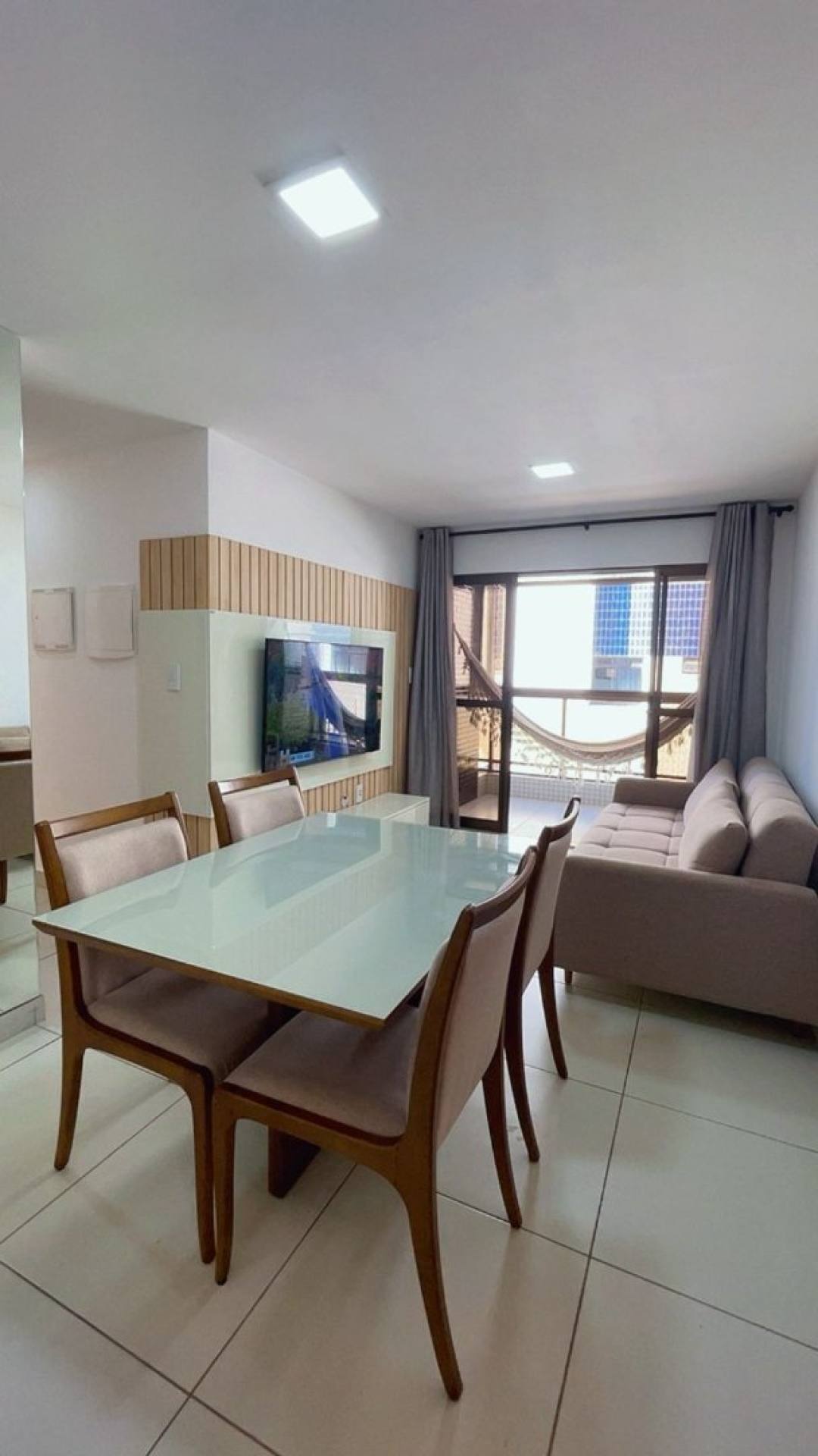 Apartamento Todo Mobiliado para Locação Anual – Jardim Oceania | Caribessa