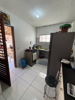 Casa Para Vender com 4 quartos 1 suítes no bairro Valentina de Figueiredo em João Pessoa