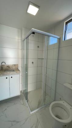 ALUGA APARTAMENTO COM 3 QUARTOS S/ 1 SUÍTE - 400 metros da praia do JARDIM OCEANIA.