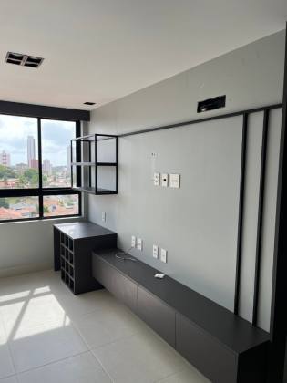 VENDE APARTAMENTO NO MIRARMAR COM 3 QUARTOS S/ 1 SUÍTE E COM PROJETADOS.