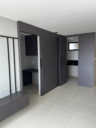 VENDE APARTAMENTO NO MIRARMAR COM 3 QUARTOS S/ 1 SUÍTE E COM PROJETADOS.