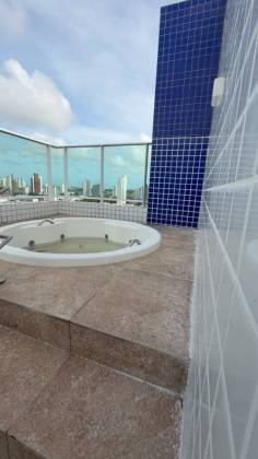 ATENÇÃO, OPORTUNIDADE ÚNICA NO BAIRRO DOS ESTADOS! COBERTURA DUPLEX 4 QUARTOS S/ 3 SUÍTES, COM 186 M² E 4 VAGAS DE GARAGEM