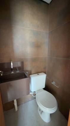 ATENÇÃO, OPORTUNIDADE ÚNICA NO BAIRRO DOS ESTADOS! COBERTURA DUPLEX 4 QUARTOS S/ 3 SUÍTES, COM 186 M² E 4 VAGAS DE GARAGEM