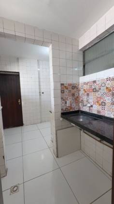 OPORTUNIDADE NO BAIRRO DOS ESTADOS: 91m², COM 3 QUARTOS S/1 + DCE. POR APENAS R$ 340 MIL!