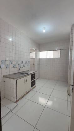 OPORTUNIDADE NO BAIRRO DOS ESTADOS: 91m², COM 3 QUARTOS S/1 + DCE. POR APENAS R$ 340 MIL!