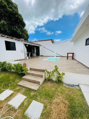 Excelente Casa no Altiplano c/ 4 quartos e piscina