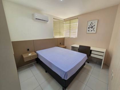 ALUGA  APARTAMENTO TODO MOBILIADO , COM 2 QUARTOS S/ 1 SUÍTE NO BAIRRO DOS BANCARIOS.