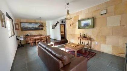 CASA PORTEIRA FECHADA NO BAIRRO DOS ESTADOS 3 quartos | 2 suíte | 164,40 m² construídos