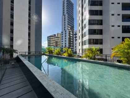 Casa vertical c/ 3 Suítes, 120m2, Toda Mobiliada - Luxo e Sofisticação na Praia de Tambaú