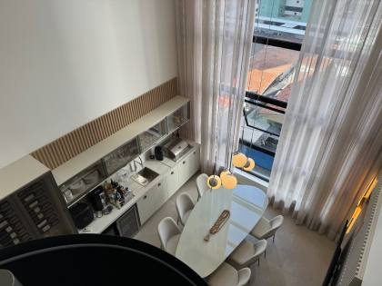 Casa vertical c/ 3 Suítes, 120m2, Toda Mobiliada - Luxo e Sofisticação na Praia de Tambaú