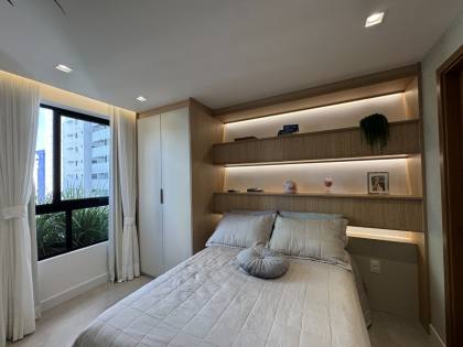 Casa vertical c/ 3 Suítes, 120m2, Toda Mobiliada - Luxo e Sofisticação na Praia de Tambaú