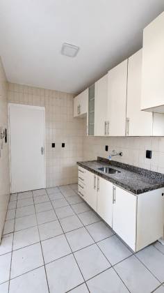ALUGA  APARTAMENTO COM 3 QUARTOS S/1 SUITE, AV POMBAL EM MANAÍRA | JOÃO PESSOA