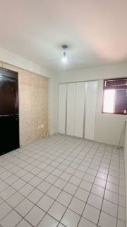 Apartamento com 3 Quartos para alugar, 90 m² - Cabo Branco - João Pessoa/PB