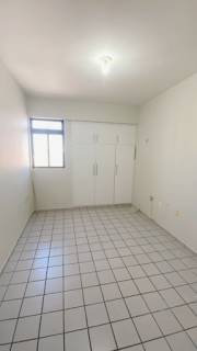 Apartamento com 3 Quartos para alugar, 90 m² - Cabo Branco - João Pessoa/PB