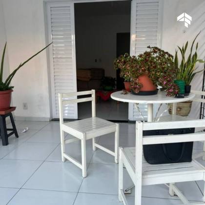 Casa Para Vender com 3 quartos 1 suíte no bairro Cruz das Armas em João Pessoa