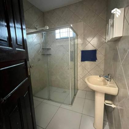 Casa Para Vender com 3 quartos 1 suíte no bairro Cruz das Armas em João Pessoa