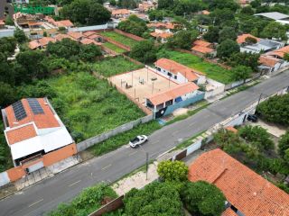 Terreno murado  - Planalto Ininga