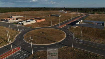 Lote / Terreno de Condomínio Para Vender - Villa Imperial