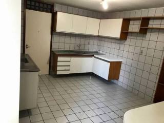 Apartamento à Venda no Ed. Dom Severino