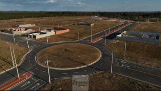 Lote / Terreno Para Vender No Bairro Planejado Villa Imperial