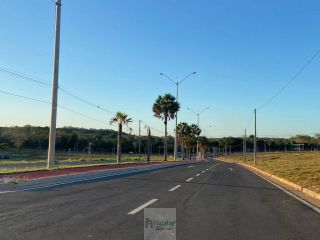 Lote / Terreno Para Vender No Bairro Planejado Villa Imperial