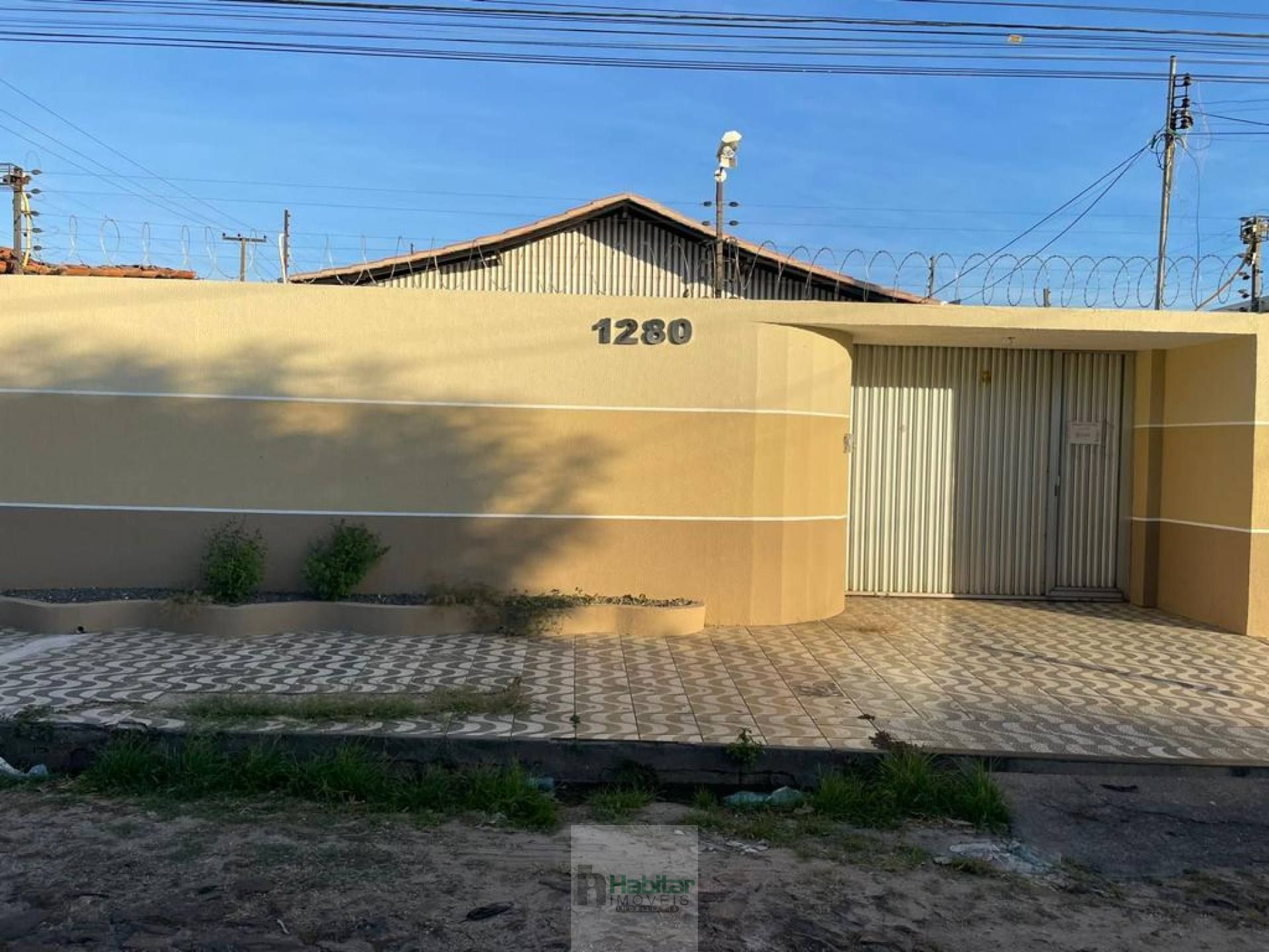 Casa À Venda -Bairro Lourival Parente