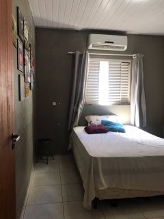 Casa Para Vender No Bairro Vale Quem Tem