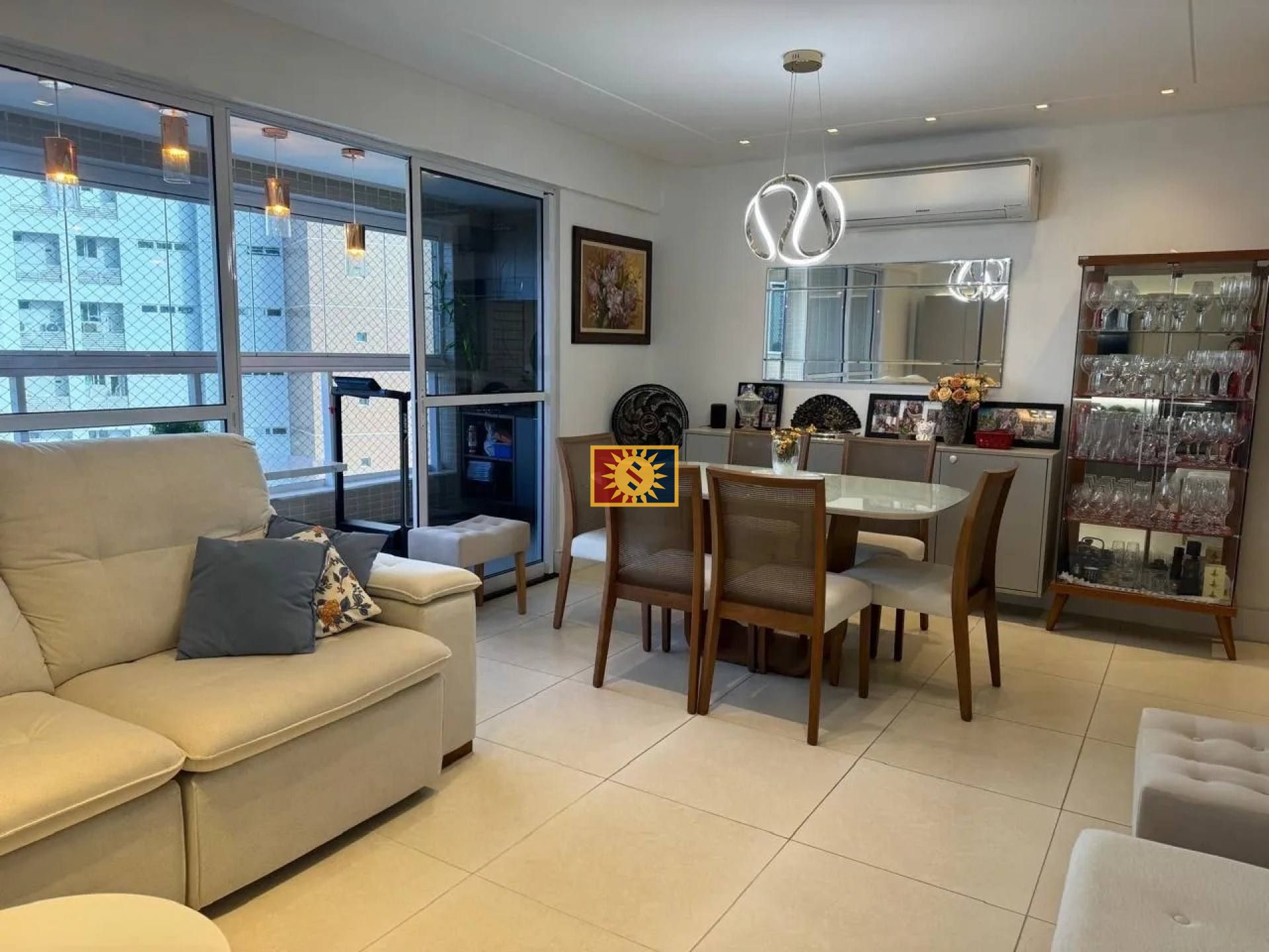 Apartamento Para Vender com 4 quartos 3 suítes no bairro Miramar em João Pessoa