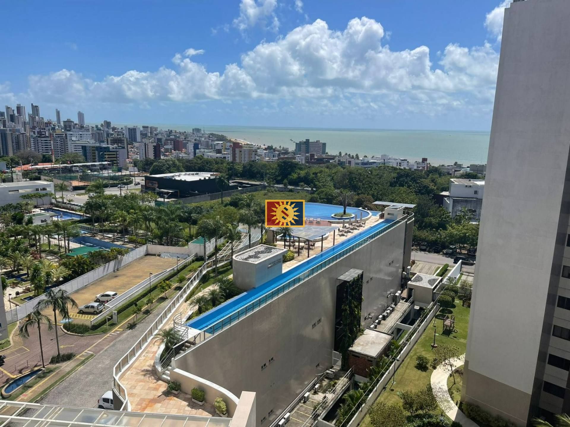Apartamento Para Vender com 4 quartos 4 suítes no bairro Altiplano Cabo Branco em João Pessoa