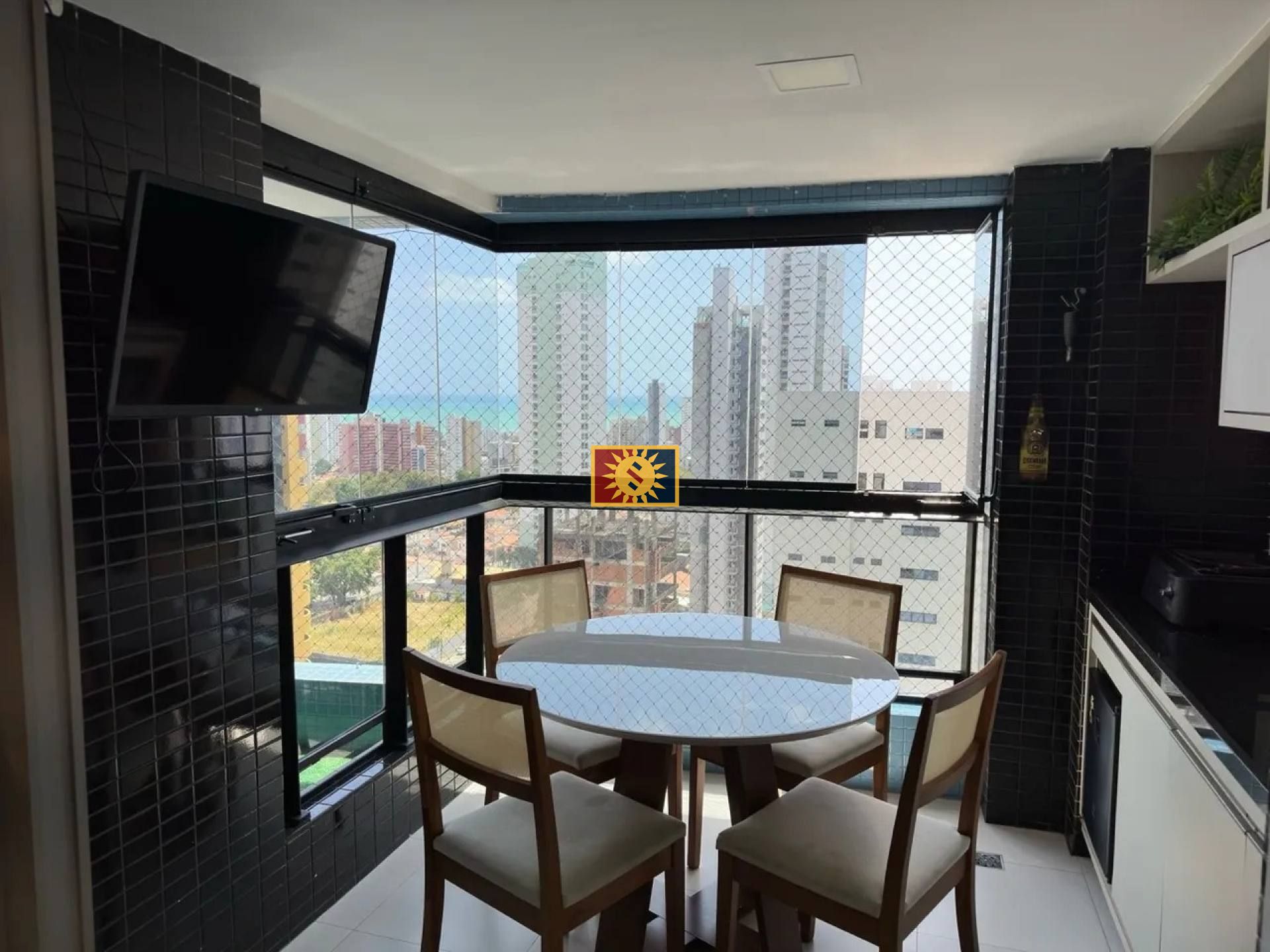 Apartamento Para Vender com 03 quartos 2 suítes no bairro Brisamar em João Pessoa