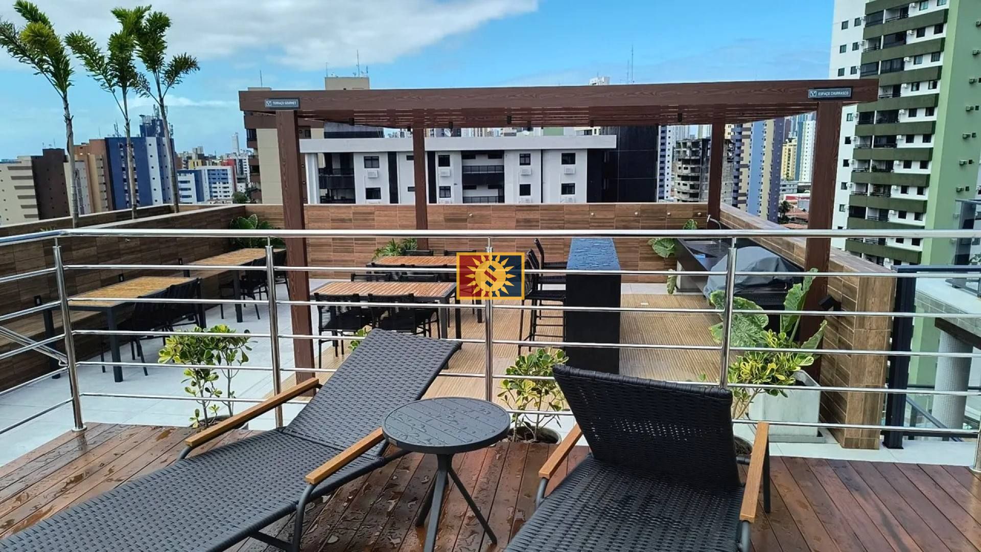 Apartamento Para Vender com 03 quartos 1 suíte no bairro Manaíra em João Pessoa
