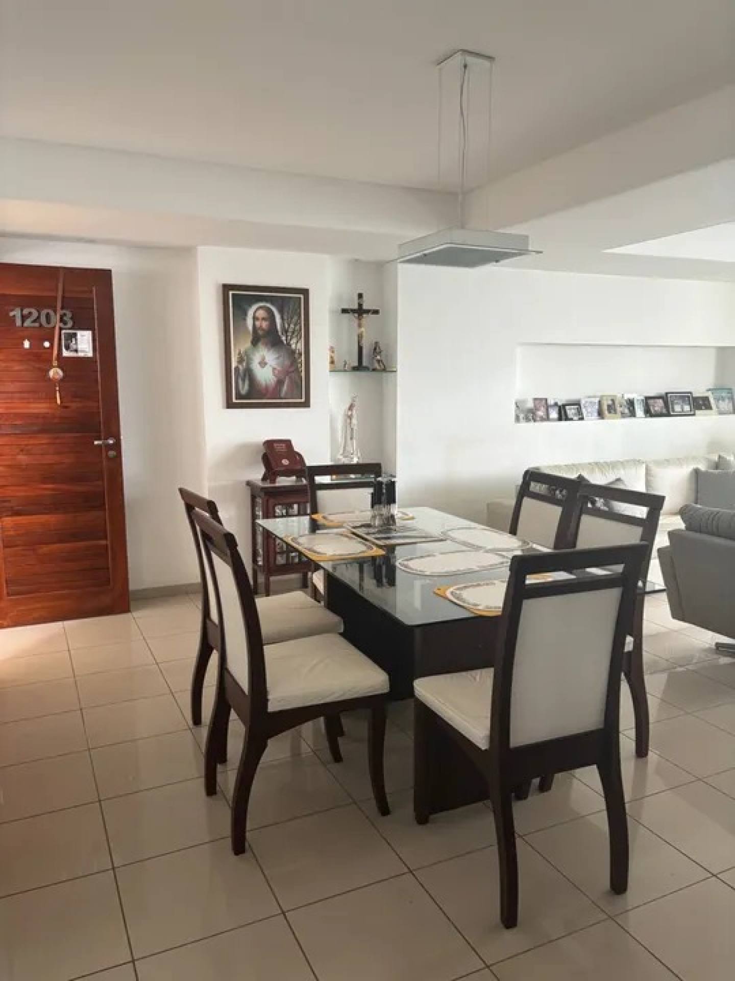 Apartamento Para Vender com 03 quartos 3 suítes no bairro Tambaú em João Pessoa