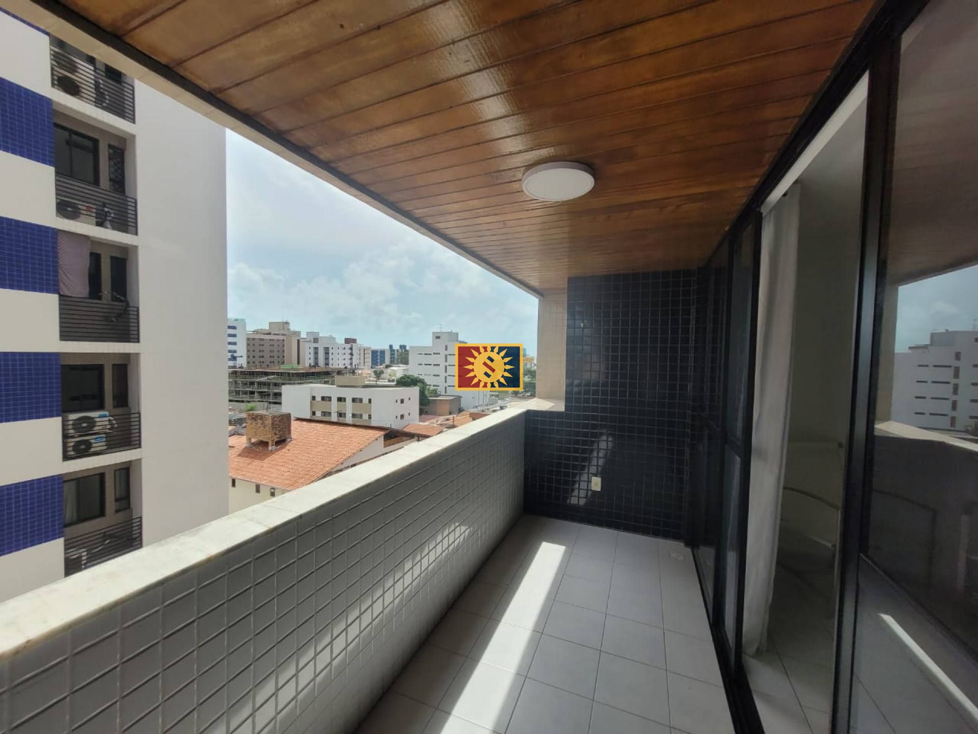 Apartamento Para Vender com 03 quartos 01 suíte no bairro Manaíra em João Pessoa