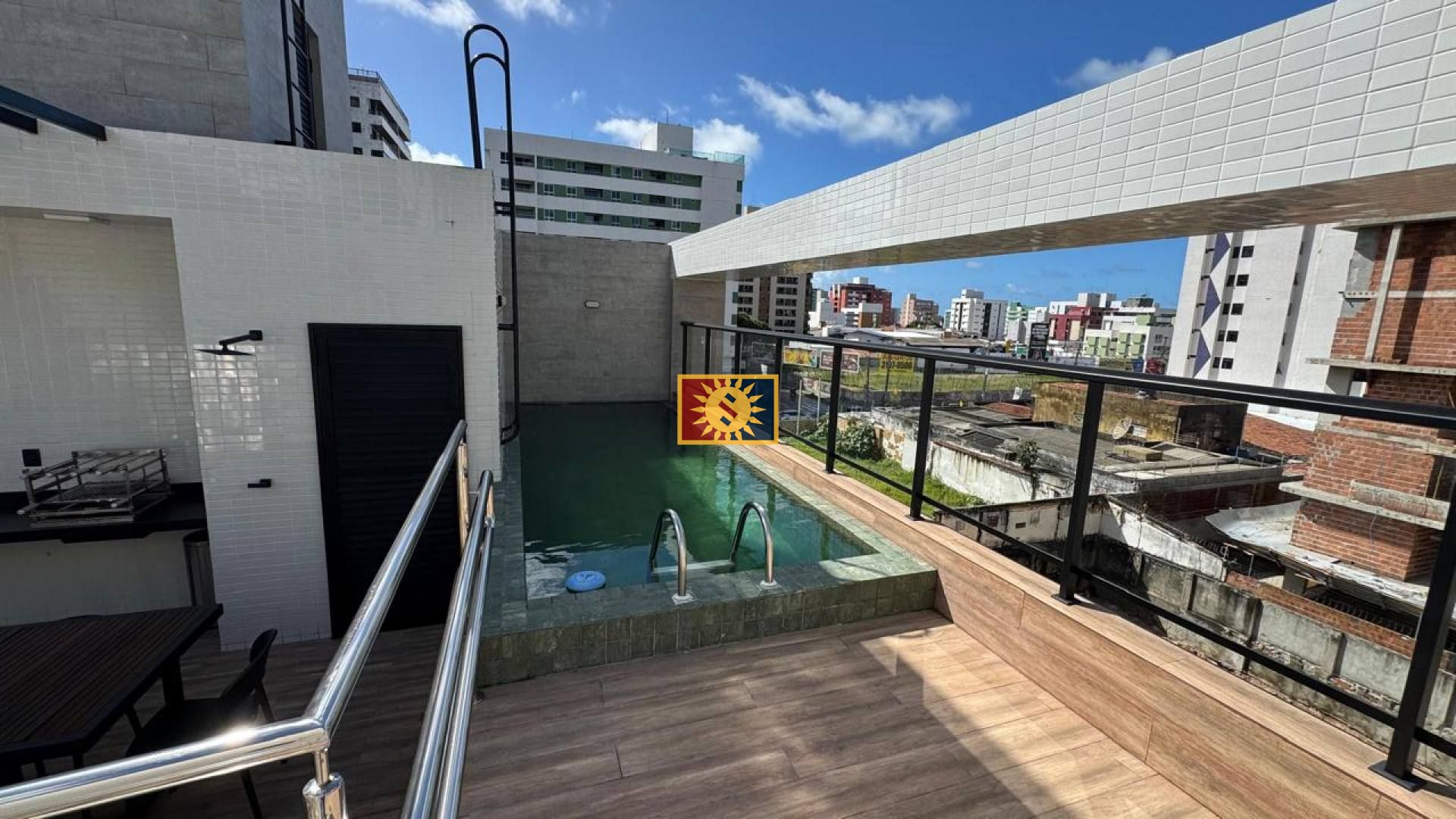 Apartamento Para Vender com 3 quartos 1 suíte no bairro Cabo Branco em João Pessoa