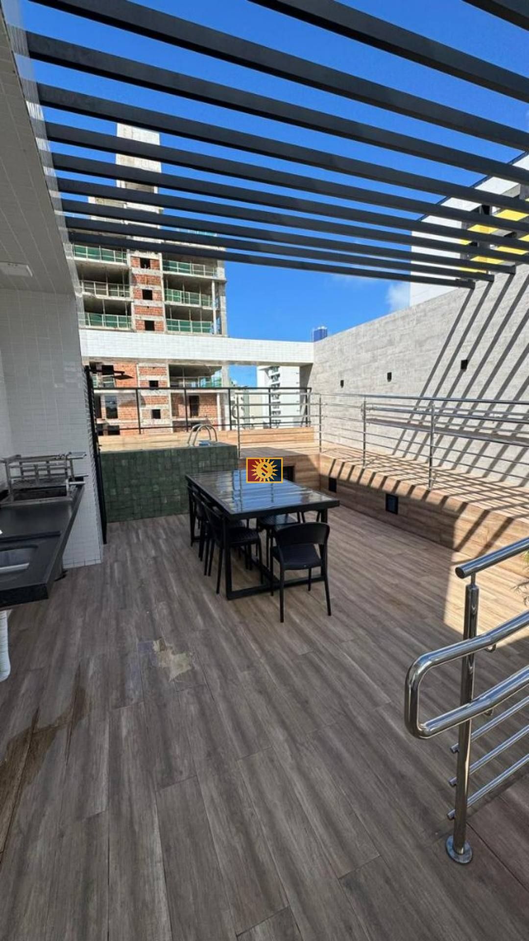 Apartamento Para Vender com 3 quartos 1 suíte no bairro Cabo Branco em João Pessoa