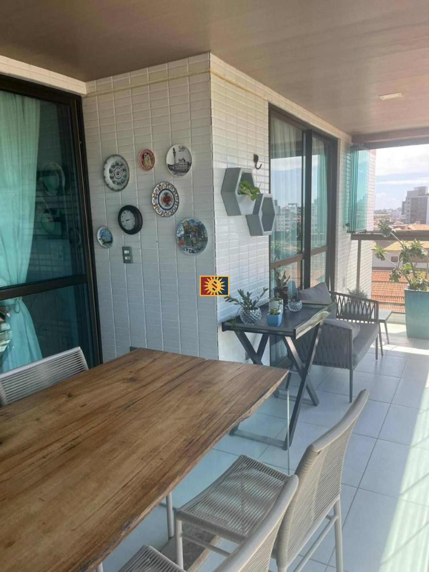 Apartamento Para Alugar com 4 quartos 4 suítes no bairro Poço em Cabedelo