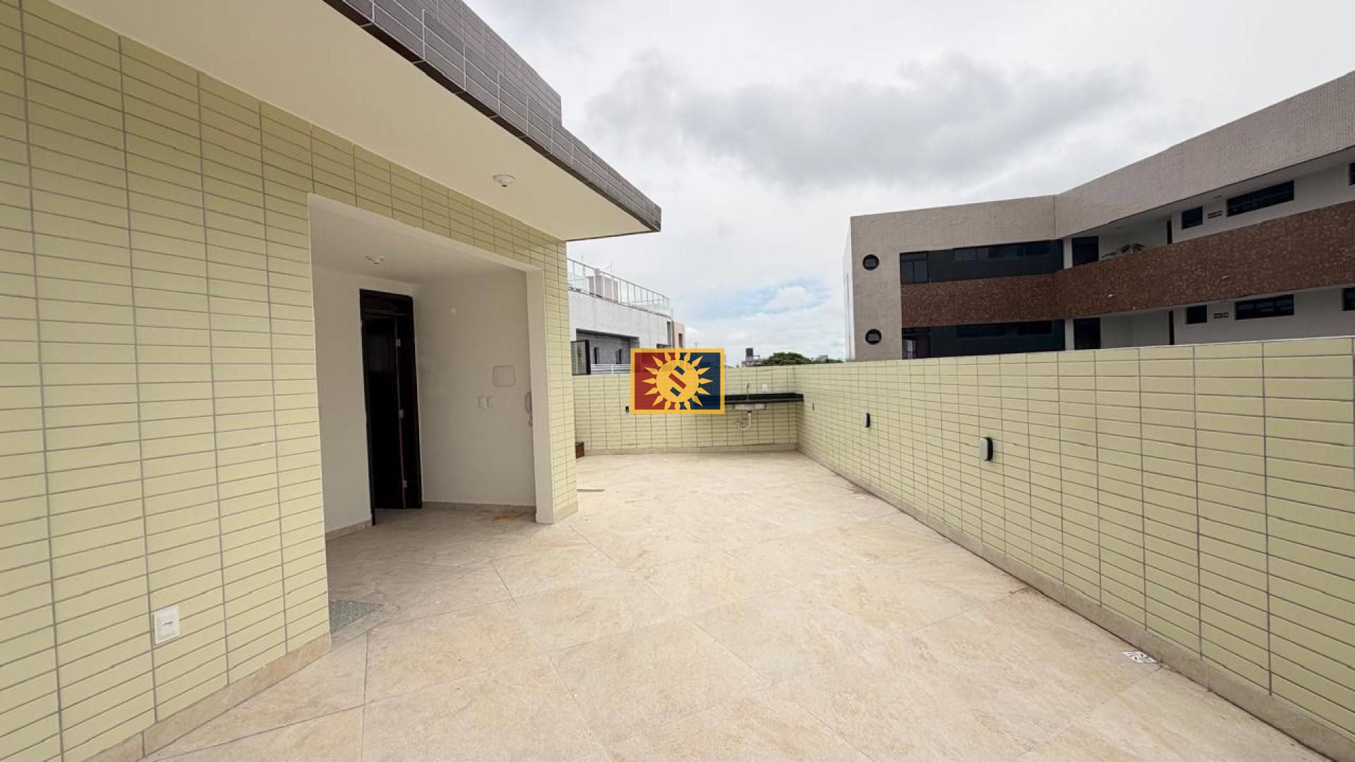 Cobertura Para Vender com 2 quartos 1 suíte no bairro Bessa em João Pessoa