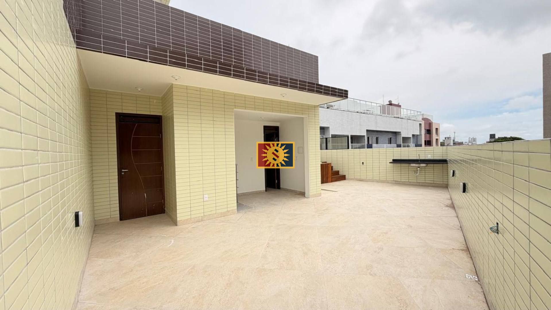 Cobertura Para Vender com 2 quartos 1 suíte no bairro Bessa em João Pessoa