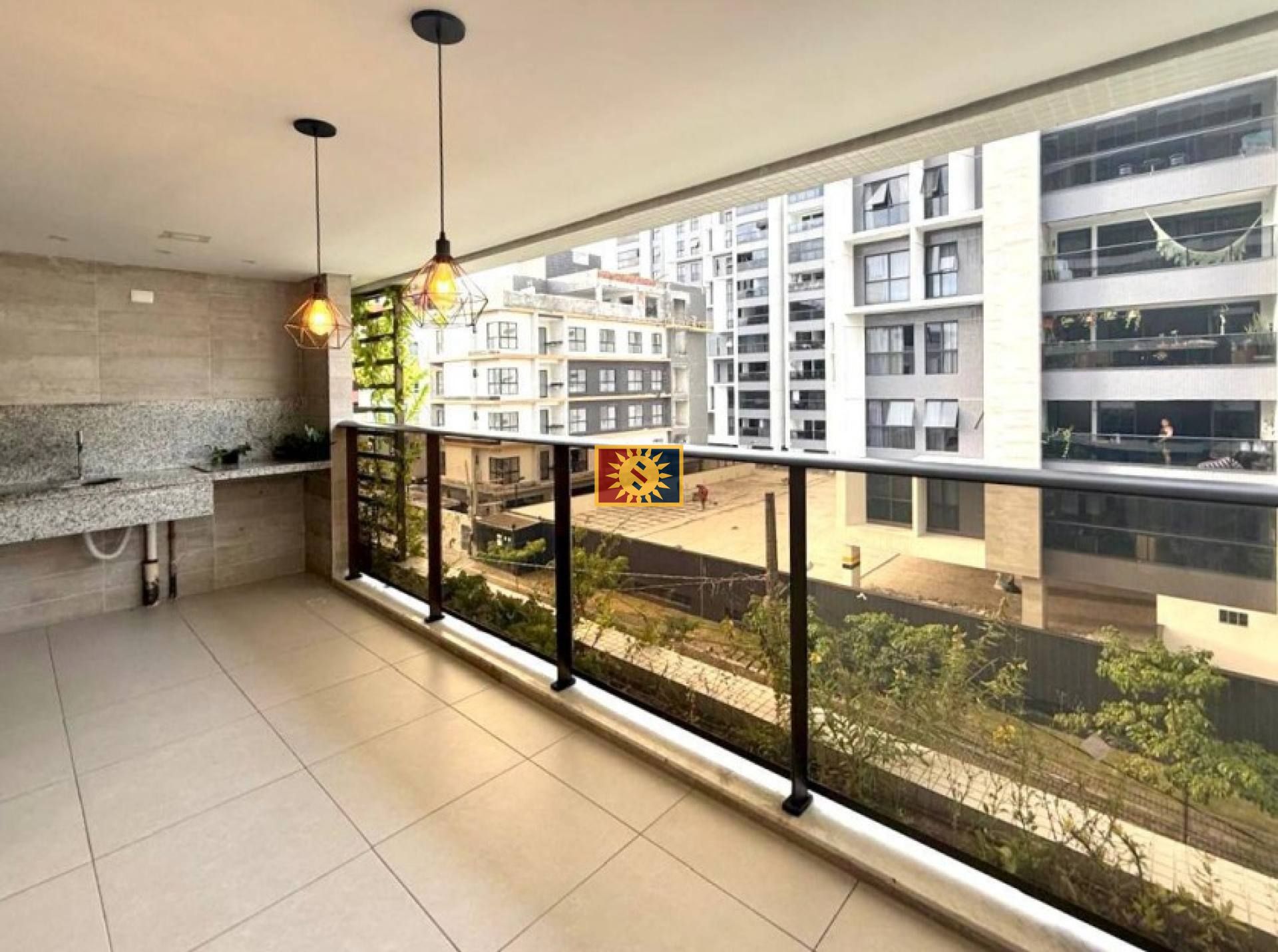 Apartamento Para Vender com 3 quartos 2 suítes no bairro Intermares em Cabedelo