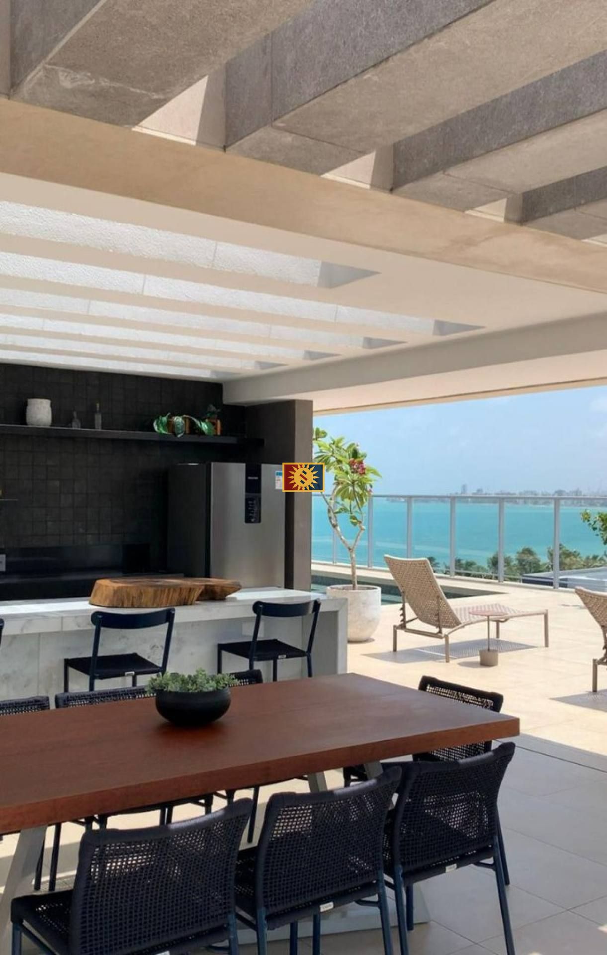 Apartamento Para Vender com 3 quartos 1 suíte no bairro Intermares em Cabedelo