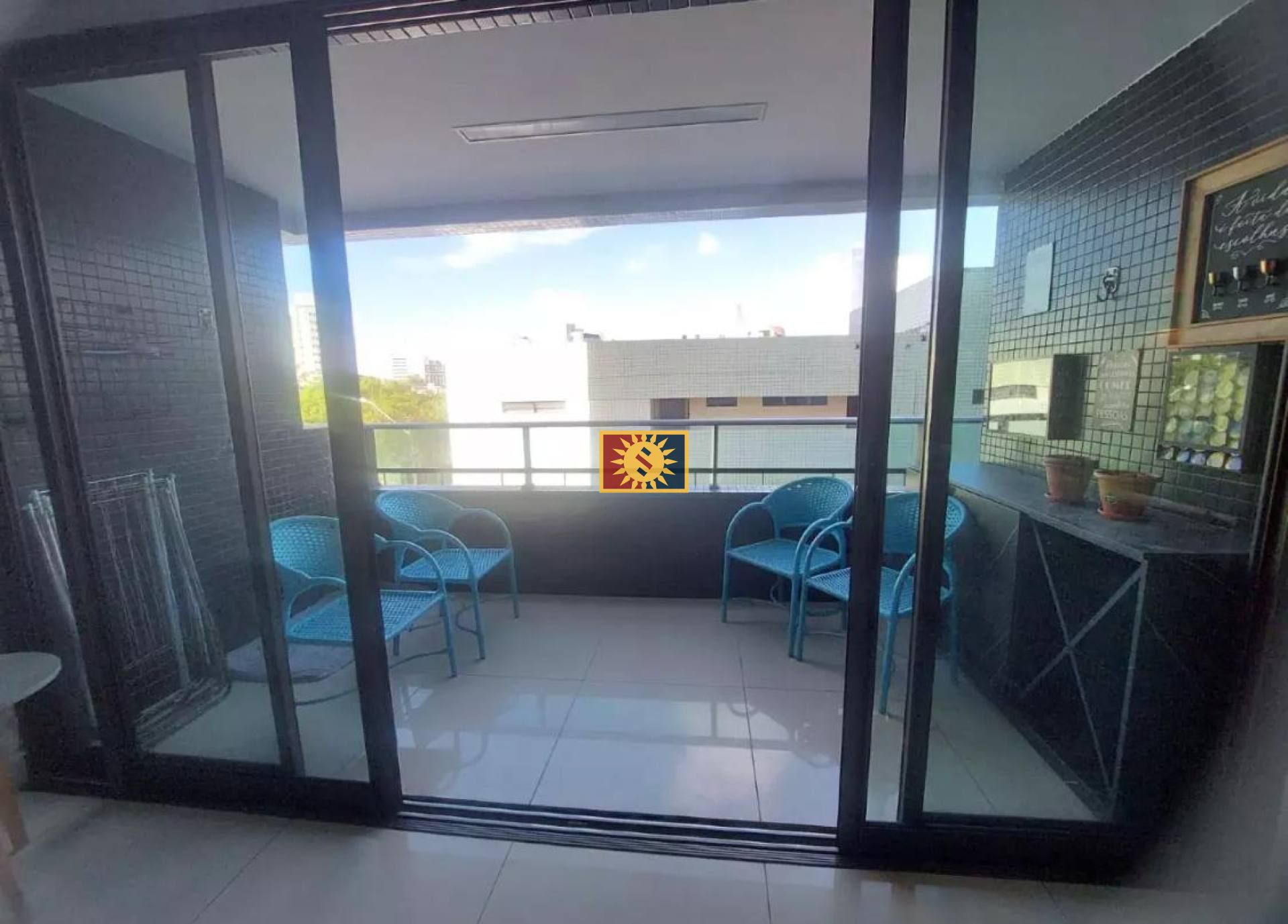 Apartamento Mobiliado Para Vender com 03 quartos 3 suítes no bairro Jardim Oceania em João Pessoa
