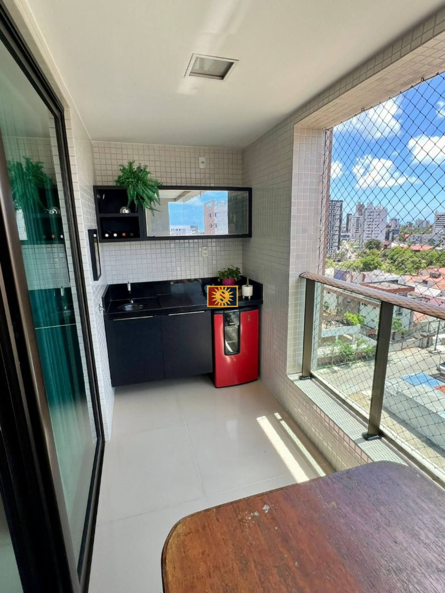 Apartamento Para Vender com 3 quartos 3 suítes no bairro Jardim Oceania em João Pessoa
