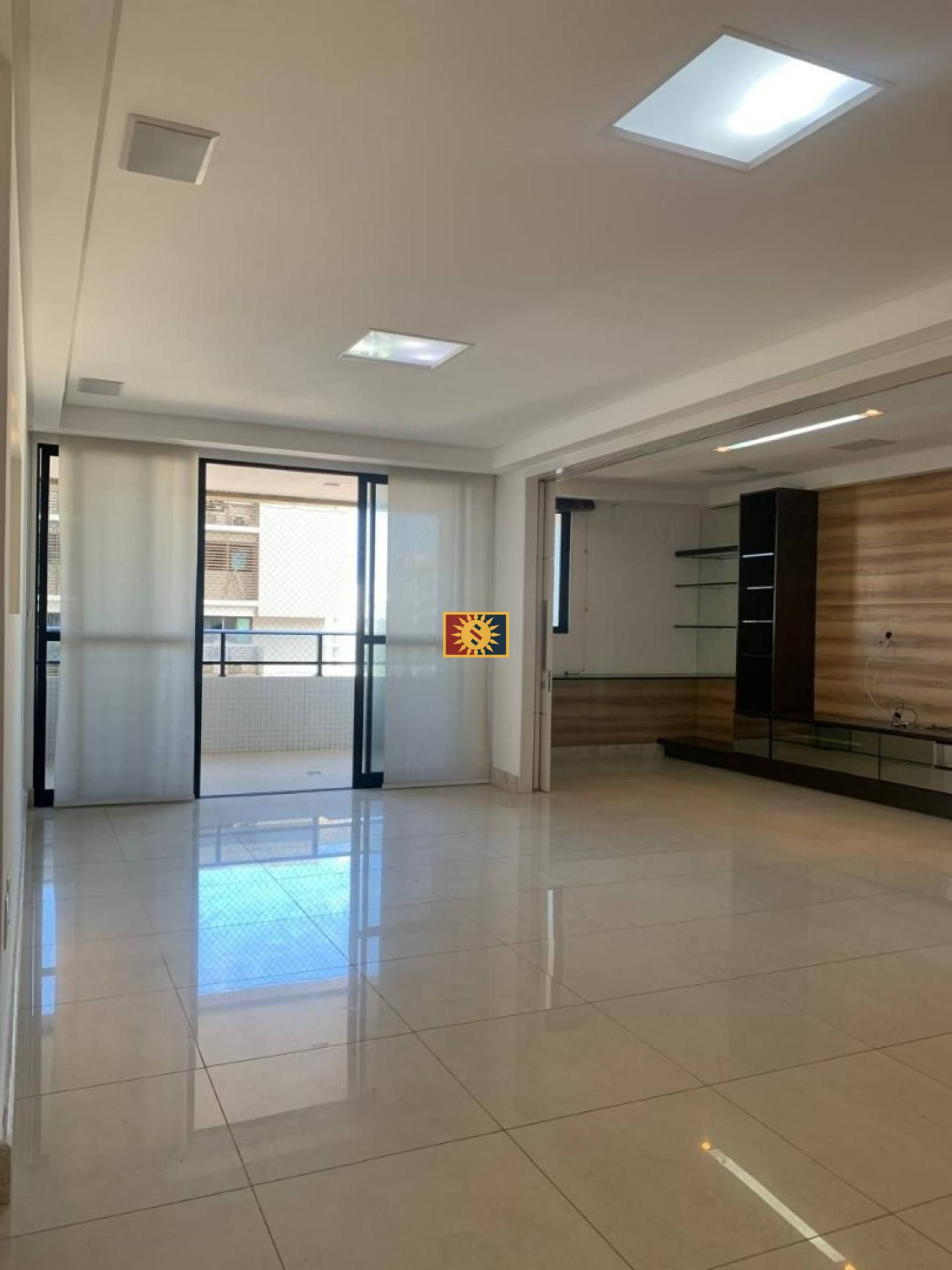 Apartamento Para Vender com 3 quartos 3 suítes no bairro Tambaú em João Pessoa