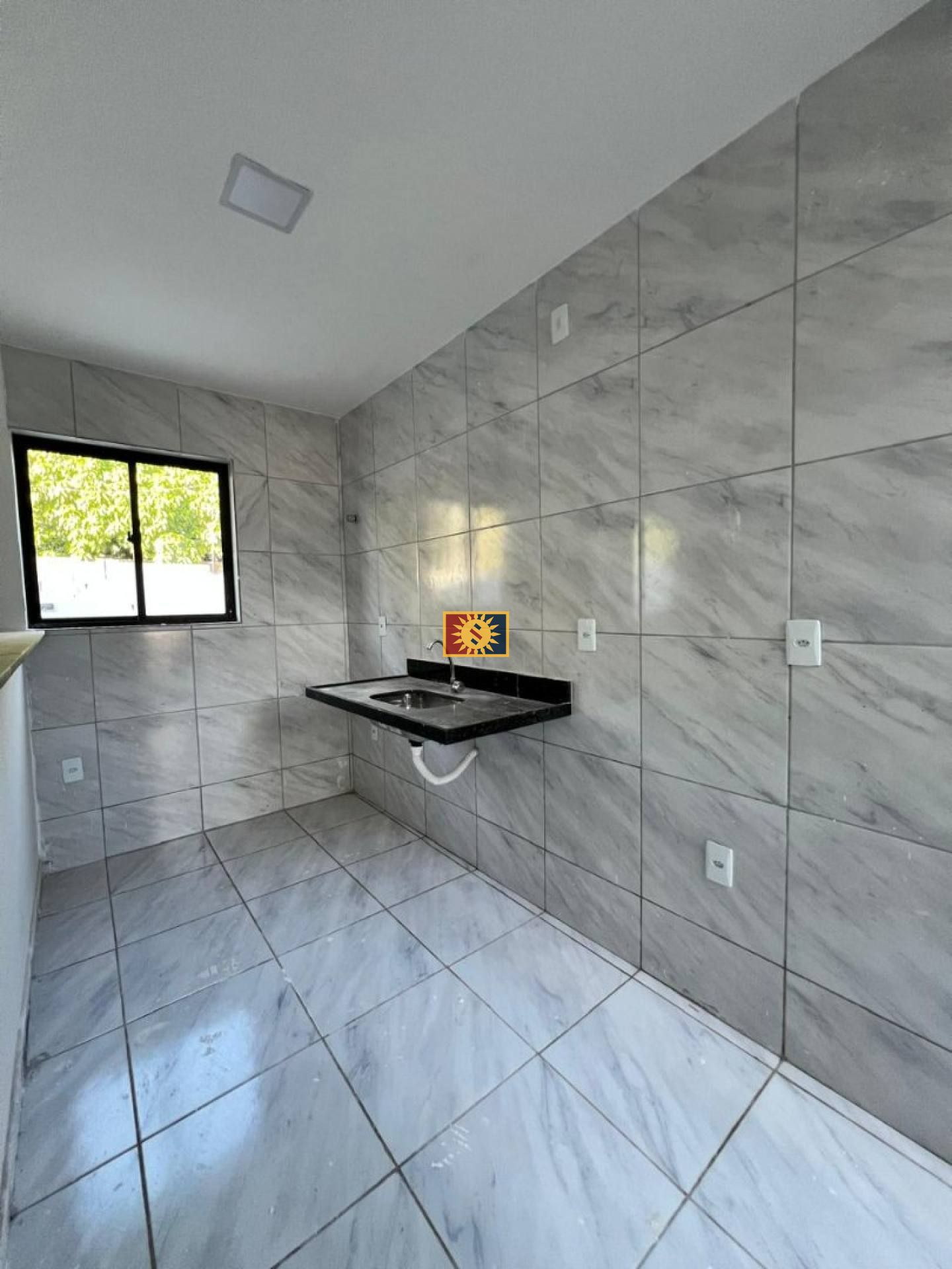 Apartamento Para Vender com 2 quartos 1 suíte no bairro Paratibe em João Pessoa