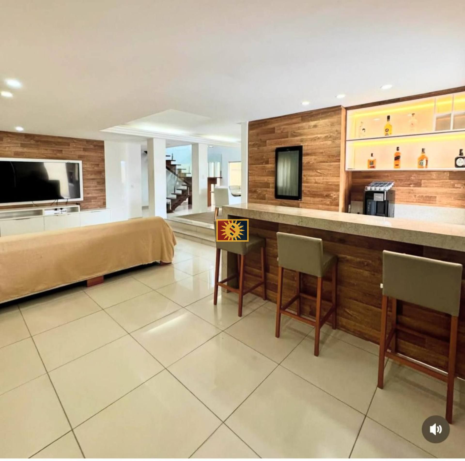 Casa Para Vender com 5 quartos 2 suítes no bairro Bessa em João Pessoa