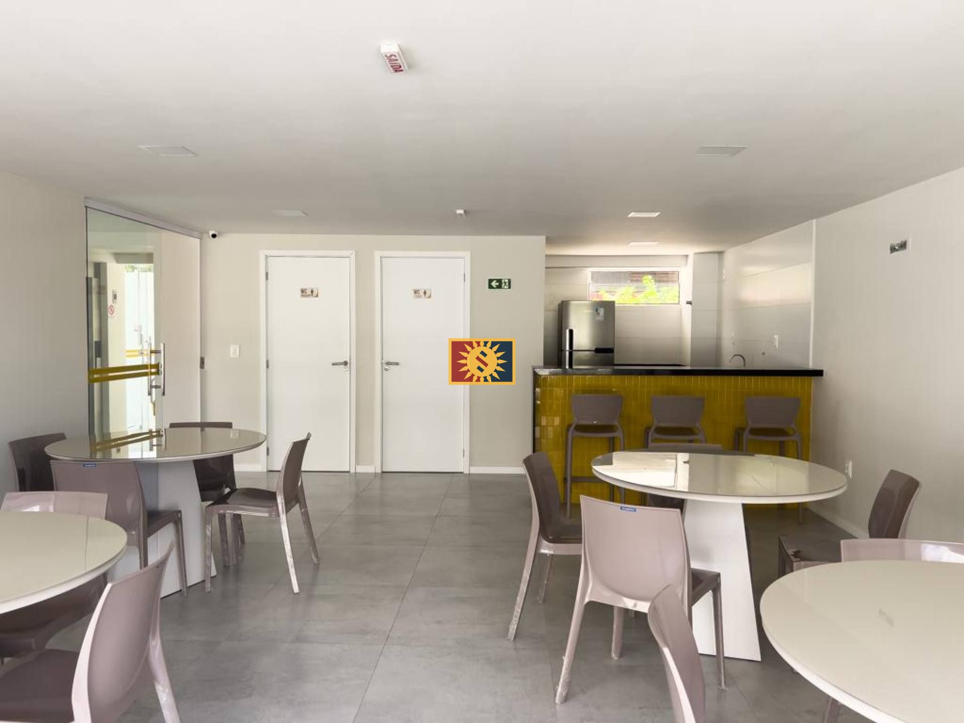 Apartamento Para Alugar com 2 quartos 1 suíte no bairro Jardim Oceania em João Pessoa