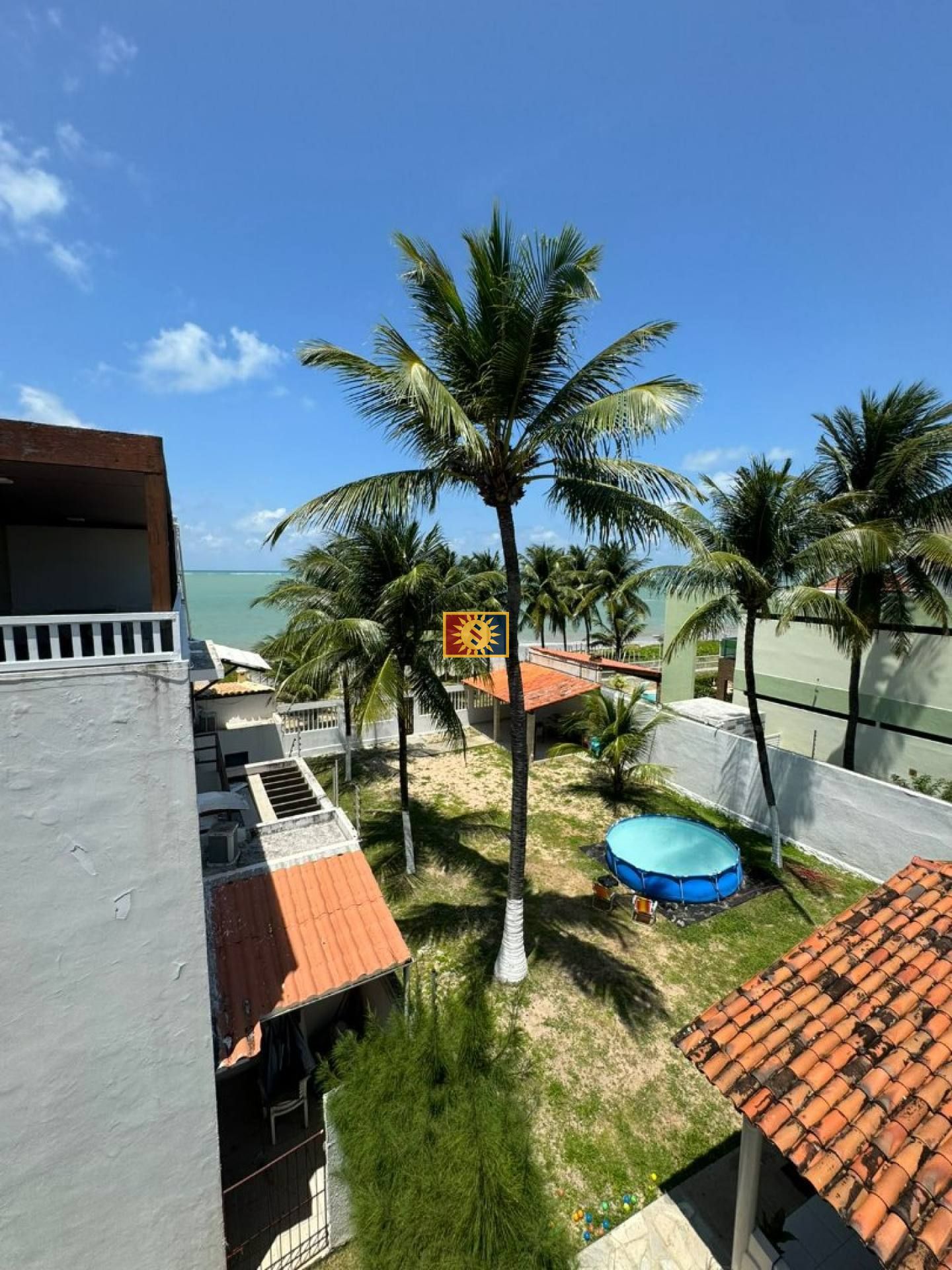 Casa Triplex de Condomínio Para Vender com 3 quartos 1 suíte no bairro Poço em Cabedelo