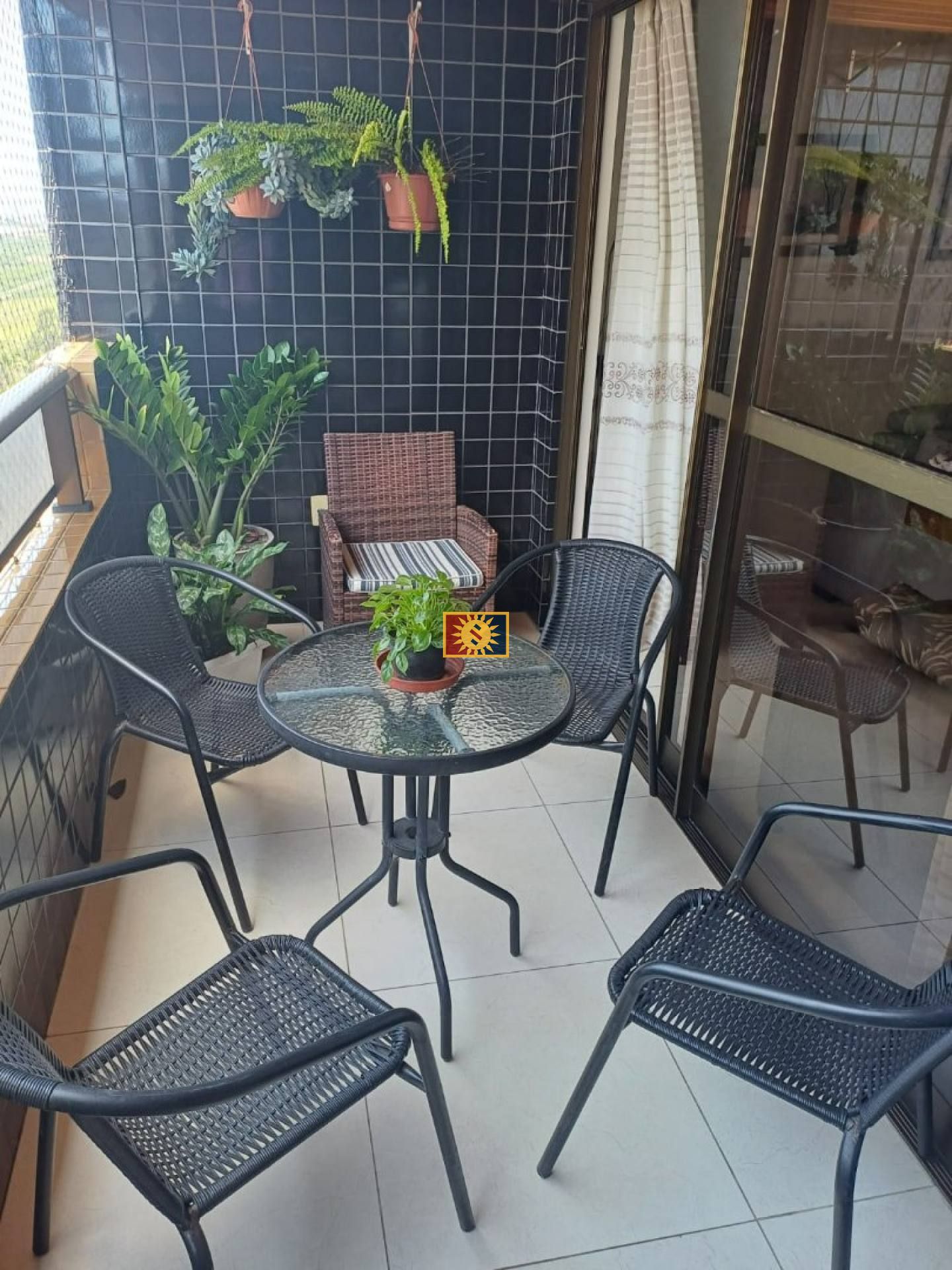 Apartamento Para Vender com 4 quartos 2 suítes no bairro Miramar em João Pessoa